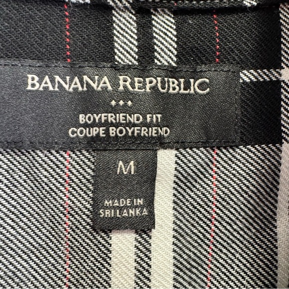 Banana Republic Boyfriend Fit Black & White Plaid Button Down Shirt Size Medium - Picture 9 of 9